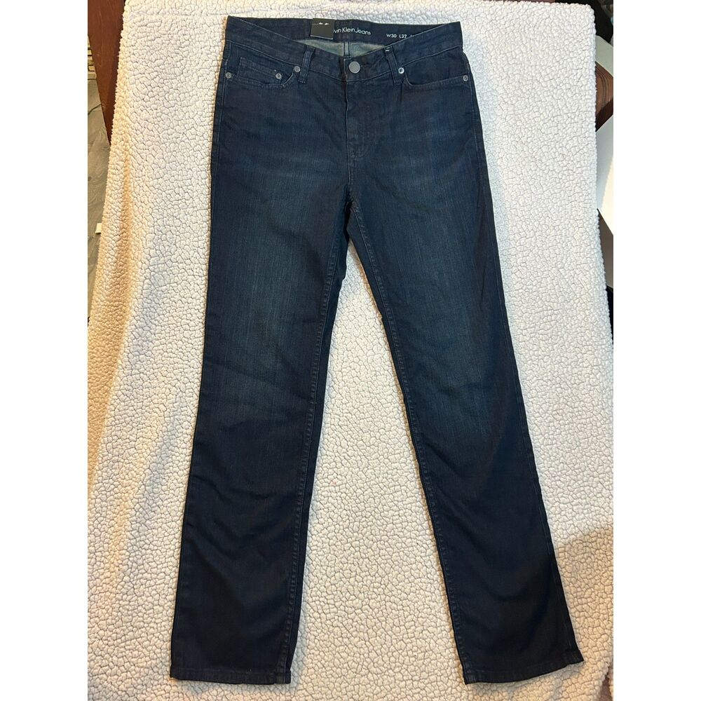 Indie Sleaze Minimalist Y2K Streetwear | NWT Calvin Klein Straight Leg Jeans